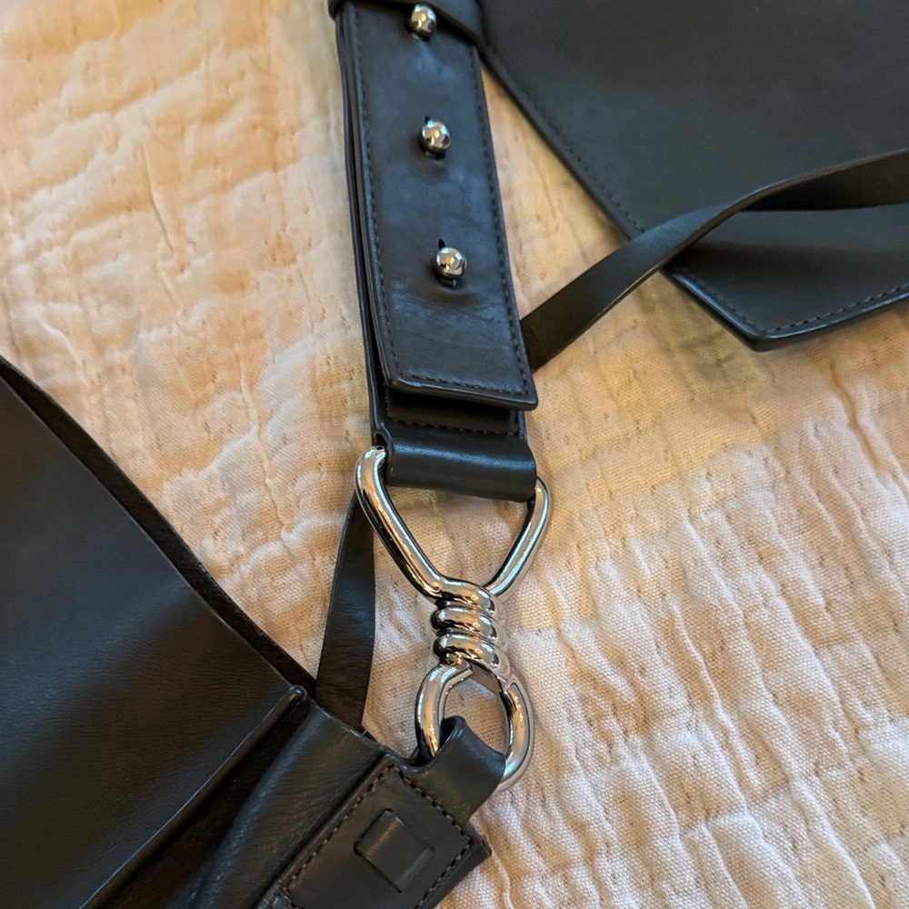 AllSaints Olive Green Leather Shoulder Bag with Silver Hardware - Picture 7 of 16